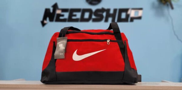 სპორტული ჩანთ NIKE
